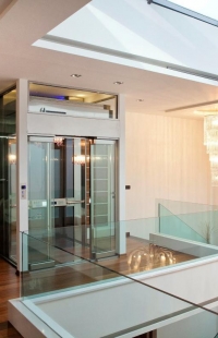 郑州XS208-2CO（中分双折门）钢带别墅电梯代理